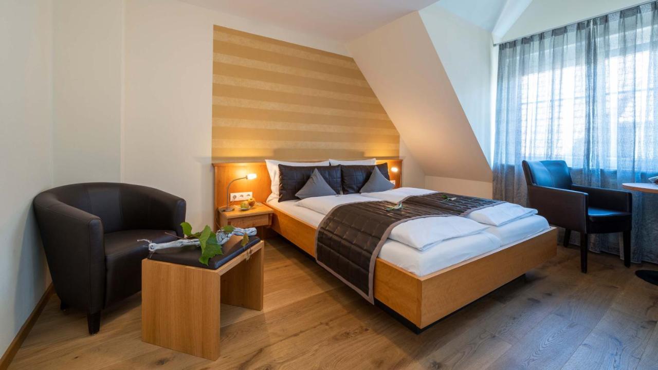 Boutiquehotel Zur Winzerstube - Adults Only ハーグナウ エクステリア 写真