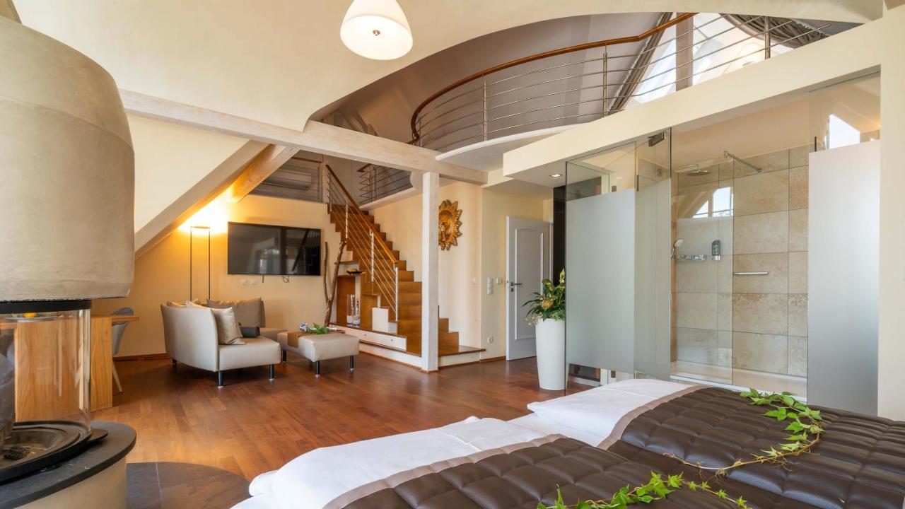 Boutiquehotel Zur Winzerstube - Adults Only ハーグナウ エクステリア 写真