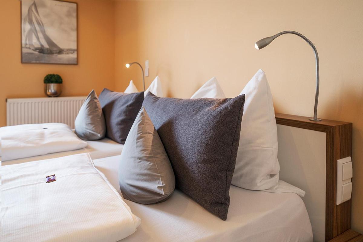 Boutiquehotel Zur Winzerstube - Adults Only ハーグナウ エクステリア 写真